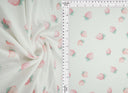 1 yarda de tela de punto estilo algodón con punto calado y estampado de fresas, mezcla de poliéster y spandex de 220 GSM, ancho 58/60"