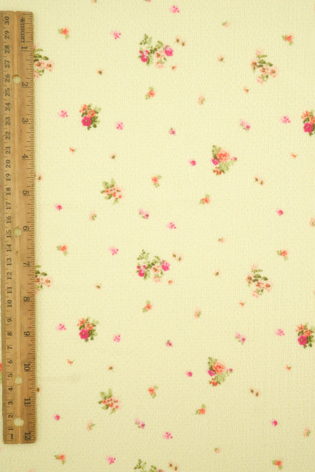 Crinkle Crepe Ditsy Floral Print Knit