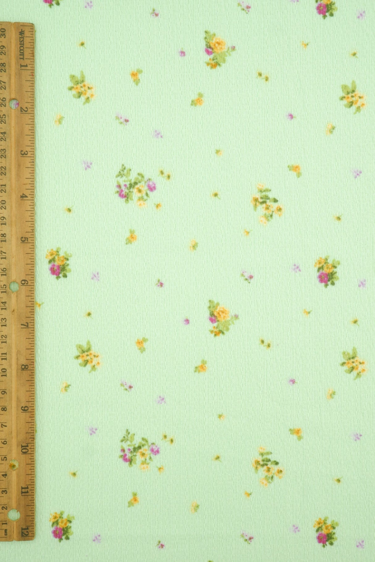 Crinkle Crepe Ditsy Floral Print Knit