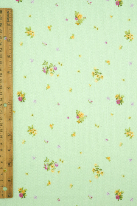 Crinkle Crepe Ditsy Floral Print Knit