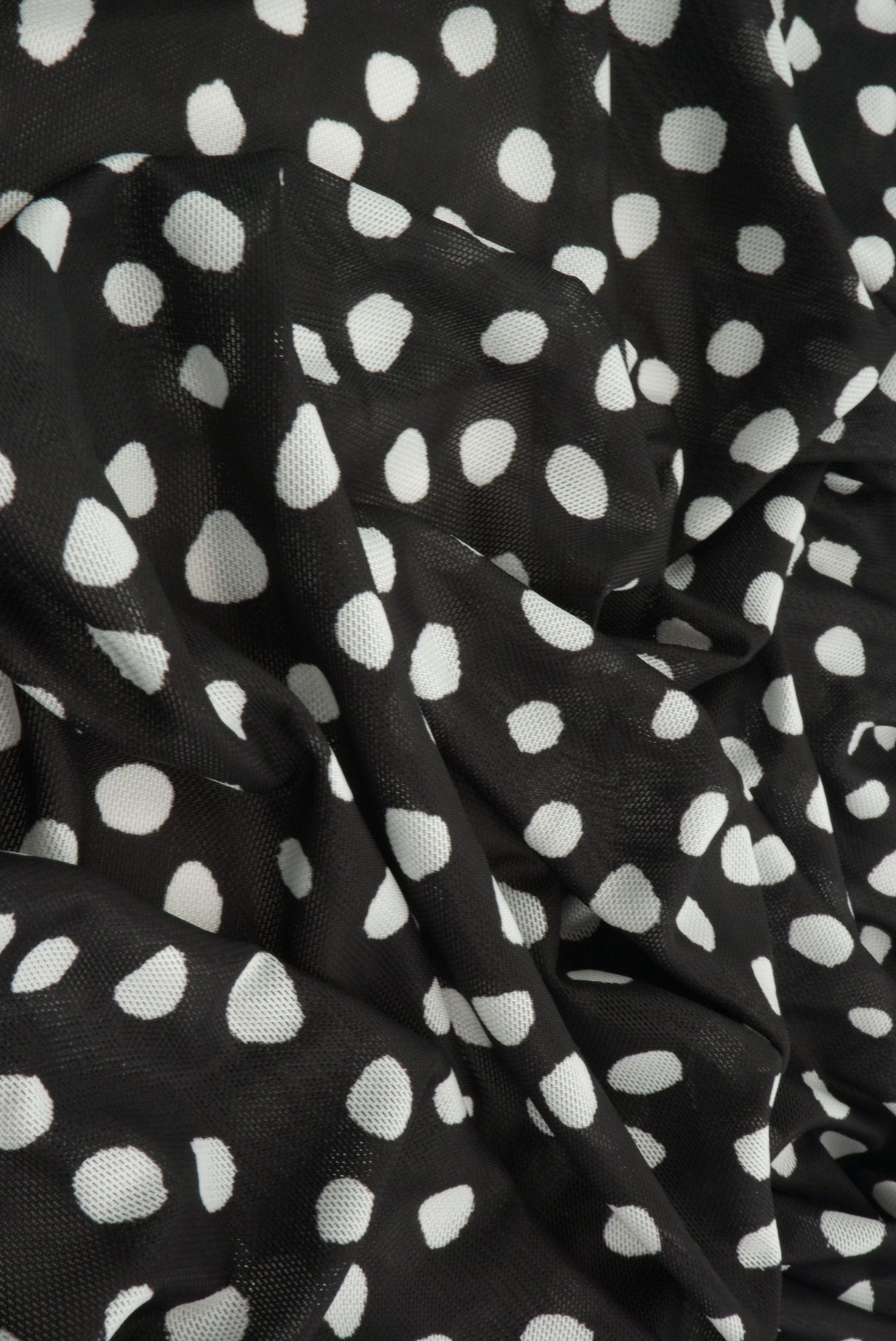 Mesh Digital Dot Print Black Ivory