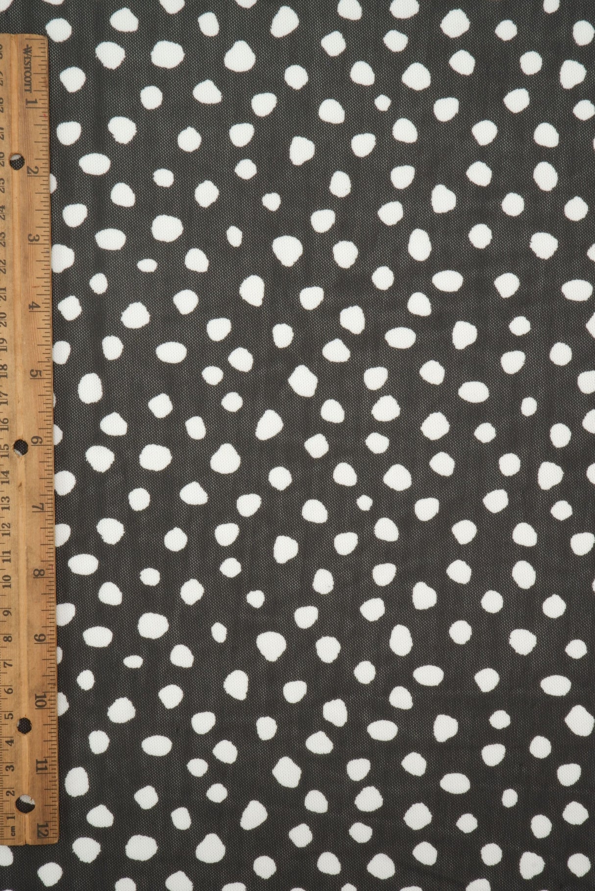 Mesh Digital Dot Print Black Ivory