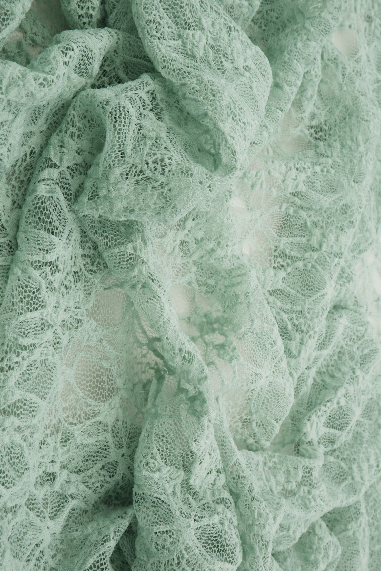 Bubble Ditsy Flower Lace Fabric