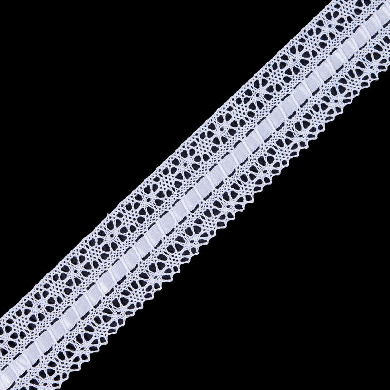 European White Scalloped Crochet Trim with Ribbon Detail - 1.5"