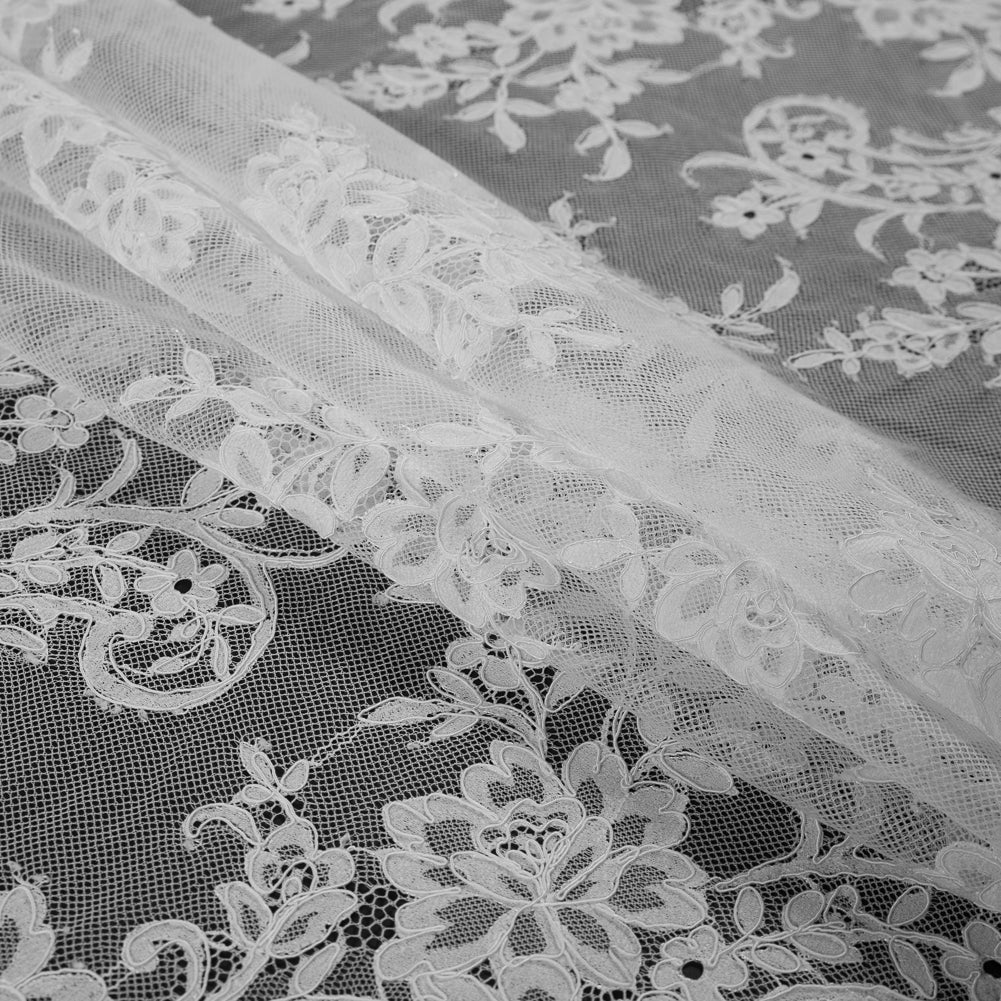 Fancy Corded Lace with Scalloped Eyelash Edges - Off-White Floral