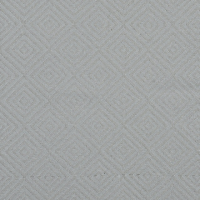 Off-White Diamond Patterned Jacquard