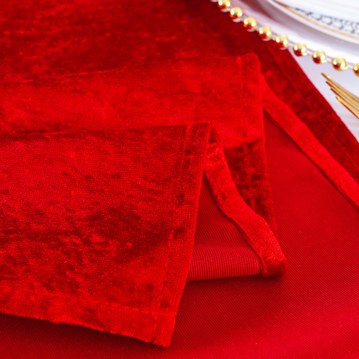 Crushed Velvet Table Runner 13x108 Red