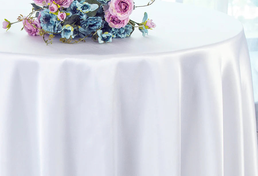 Smooth Satin Square Table Overlay – Elegant Finish