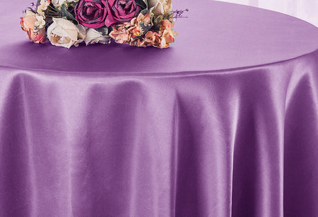 Smooth Satin Square Table Overlay – Elegant Finish