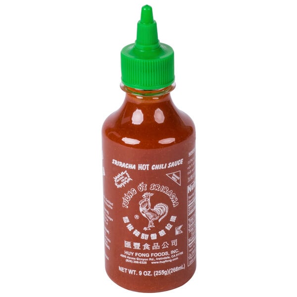 Huy Fong 9 oz. Sriracha Hot Chili Sauce - 24/Case