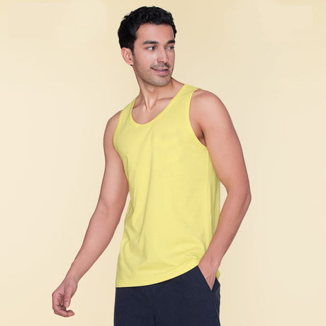 BELLA + CANVASÂ Men's Cool and Comfortable Crewneck Sleeveless Jersey Tank top - Black