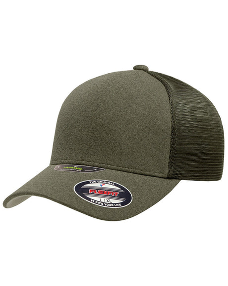 Flexfit® Unipanel Cap Sleek & Modern Fit