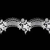 Fancy Ivory Floral Scalloped Venise Lace Trim - 1.5"