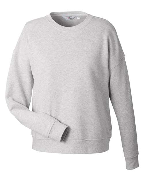 vineyard vines Women's garment-dyed crewneck sweatshirt with easygoing styling for casual outfits