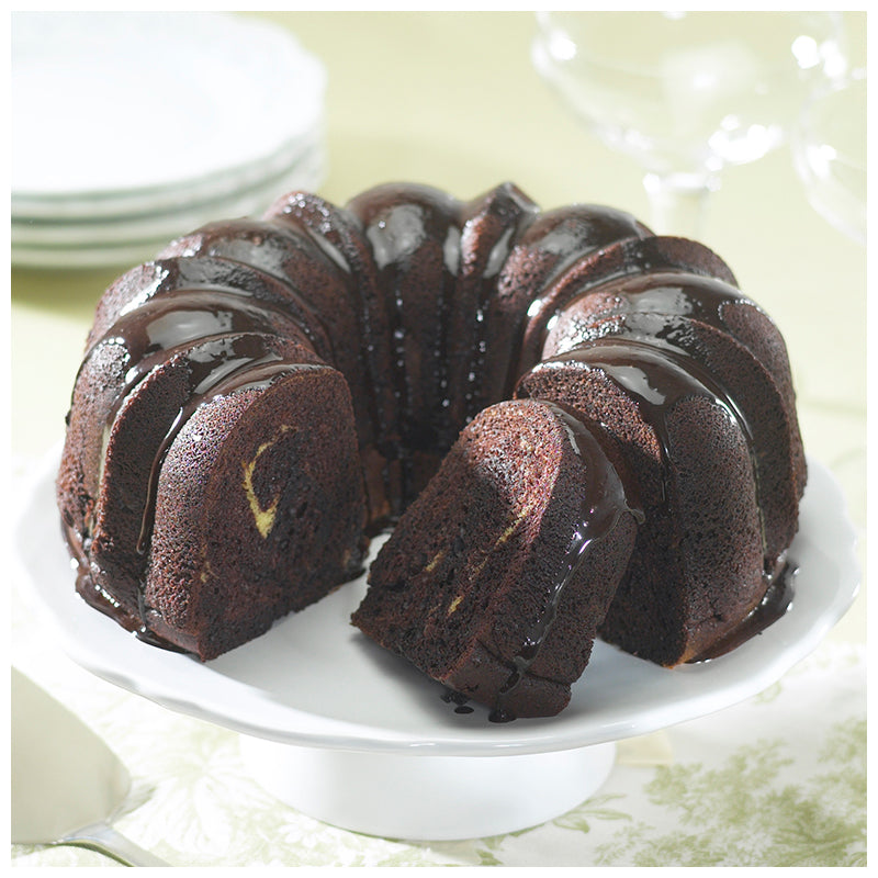 Nordicware Anniversary Bundt Pan 50342, 12 cup