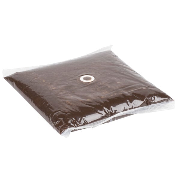 HERSHEY'S 48 fl. oz. Milk Chocolate Fudge Topping Pouch - 4/Case
