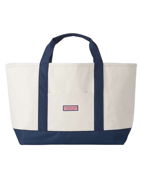 vineyard vines Captain tote bag designed for convenient everyday carrying and travel essentials