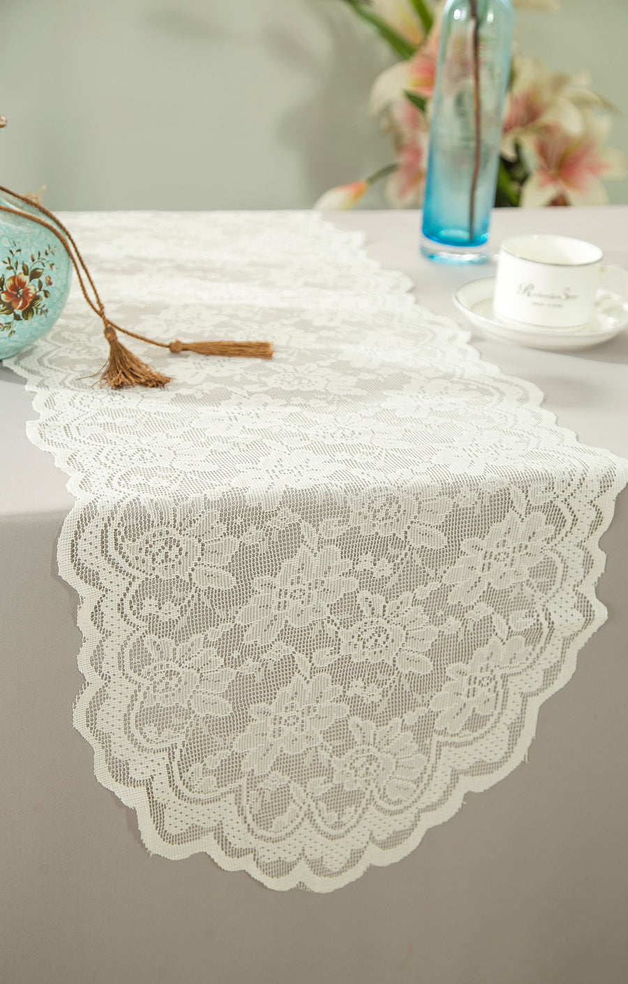 Lace Table Runner 13.5x108 Ivory