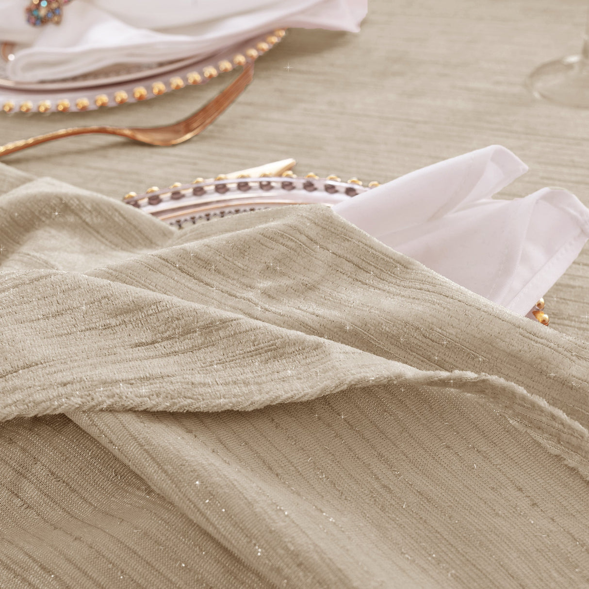 Rectangular Velvet Tablecloth 90x156 Champagne