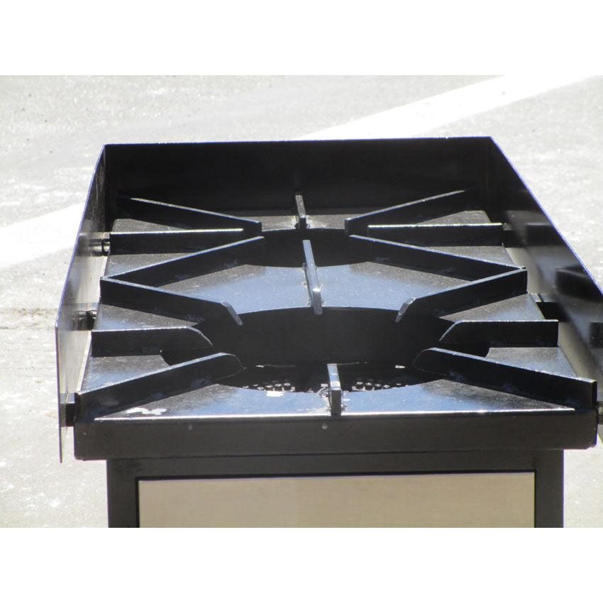 Double Burner Stock Pot Range Natrual Gas, Used Excellent Condition