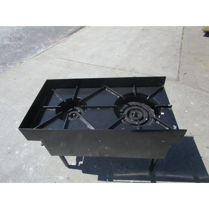 Double Burner Stock Pot Range Natrual Gas, Used Excellent Condition