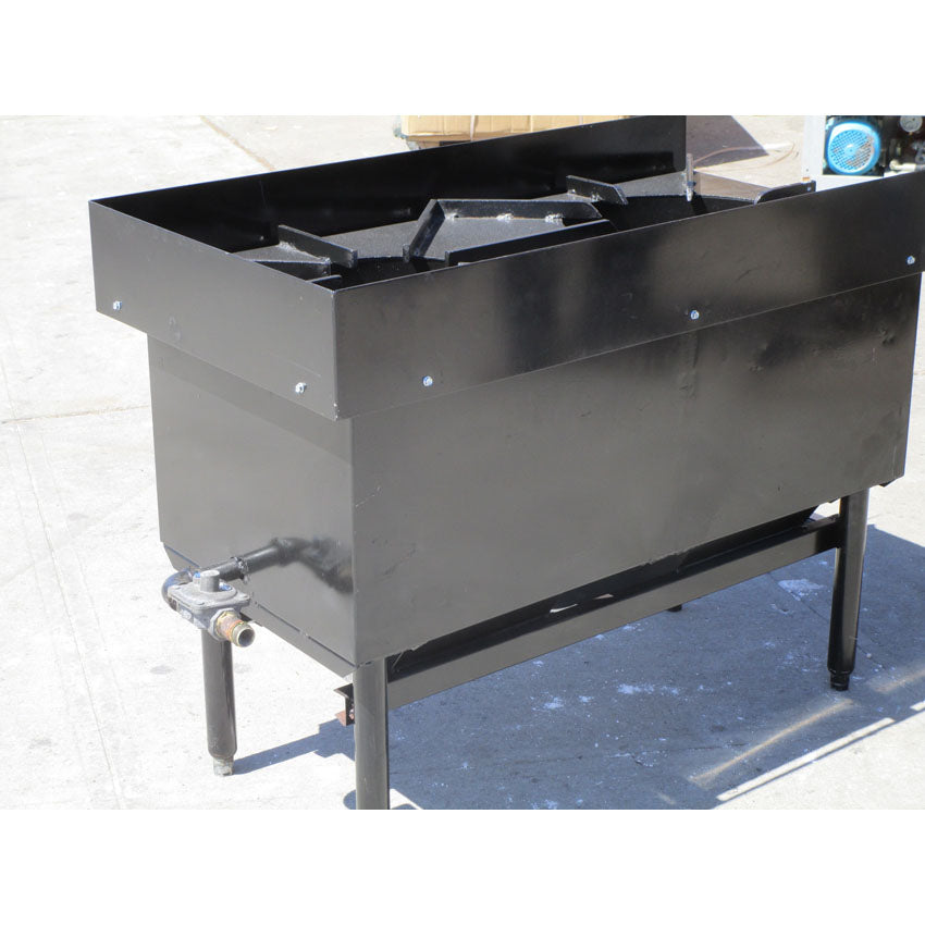 Double Burner Stock Pot Range Natrual Gas, Used Excellent Condition
