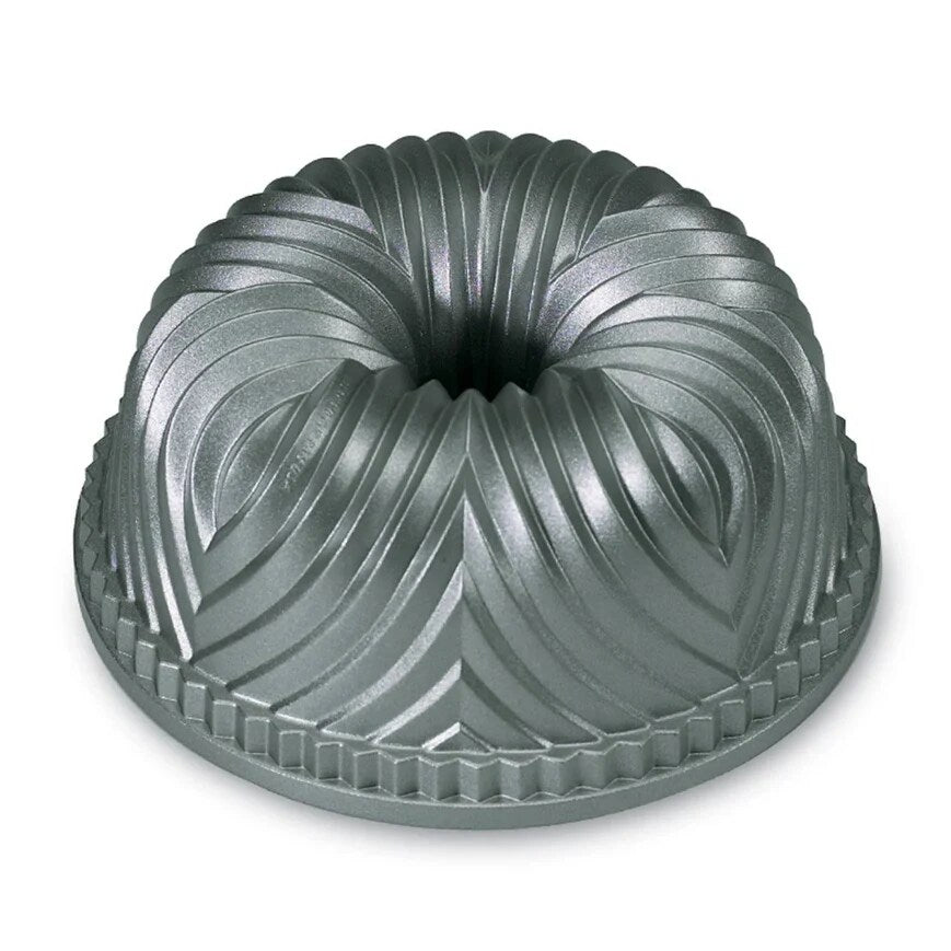 Nordic Ware Bavaria Bundt Pan, Silver