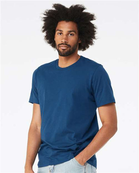 BELLA + CANVAS Short Sleeve Crewneck Jersey Tee in Red