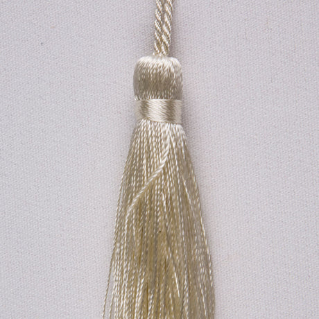 3.5" Ivory Basic Tassel