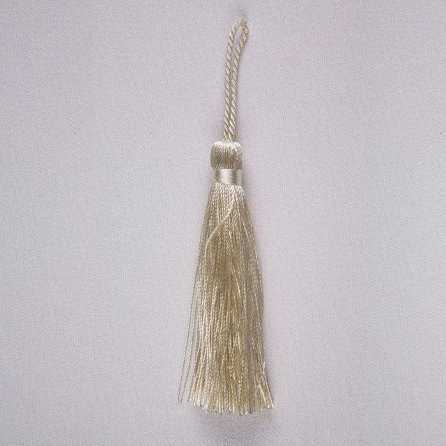 3.5" Ivory Basic Tassel