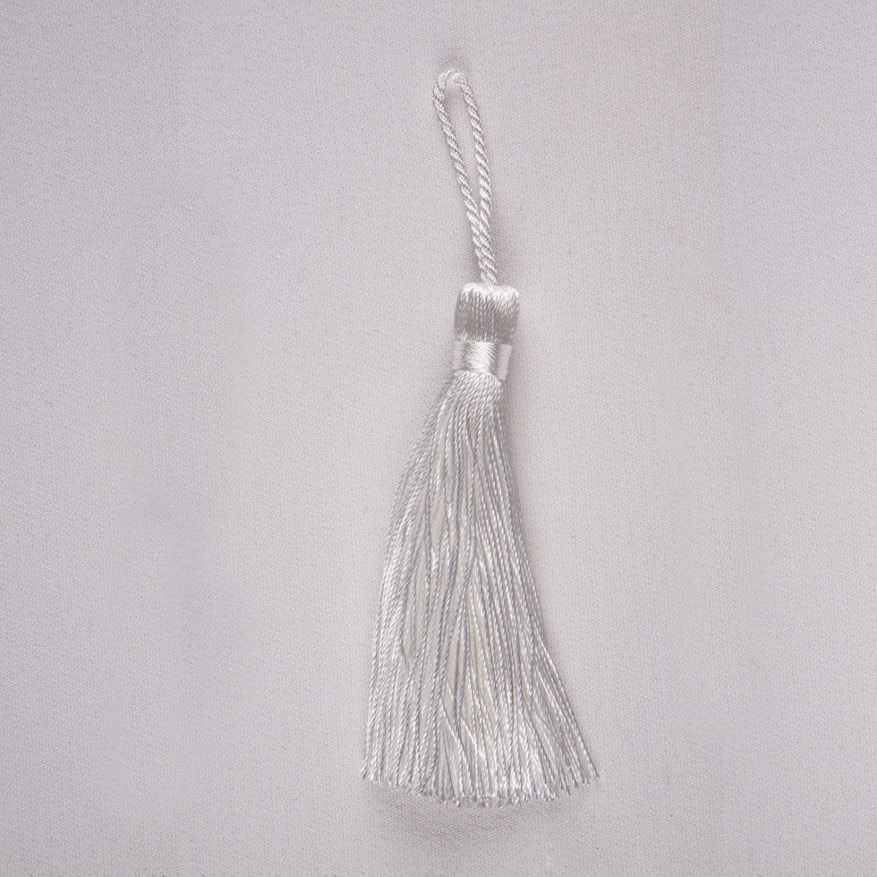 3.5" White Basic Tassel