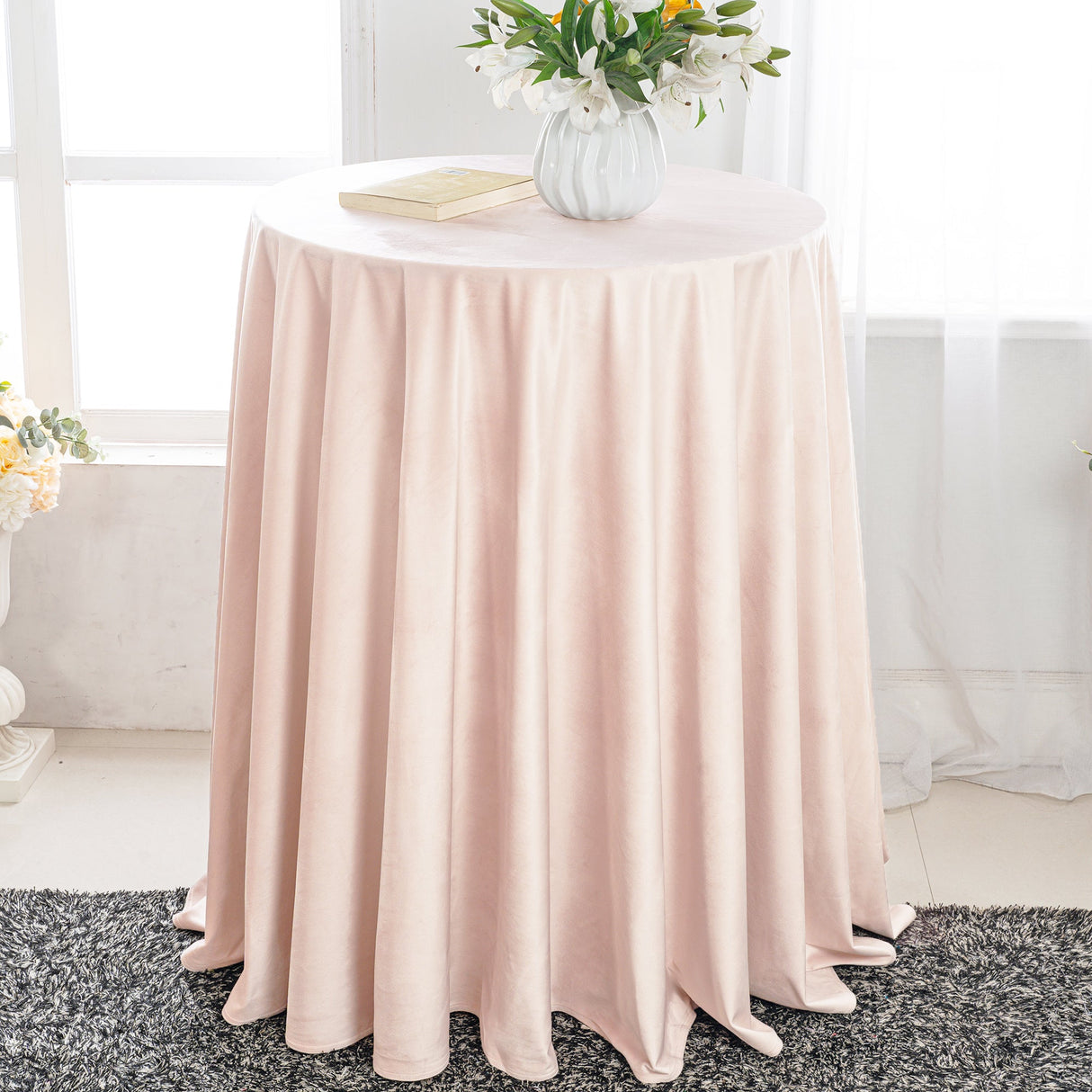 Round Velvet Tablecloth 132" Blush Pink
