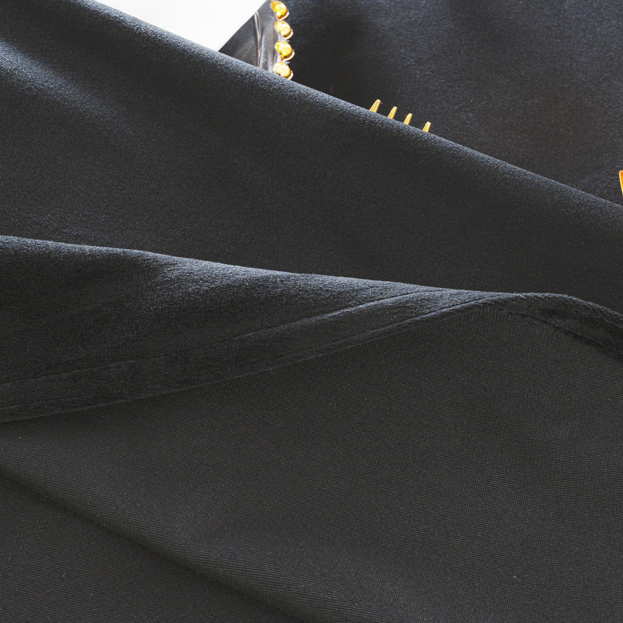 Round Velvet Tablecloth 132 Inch Black