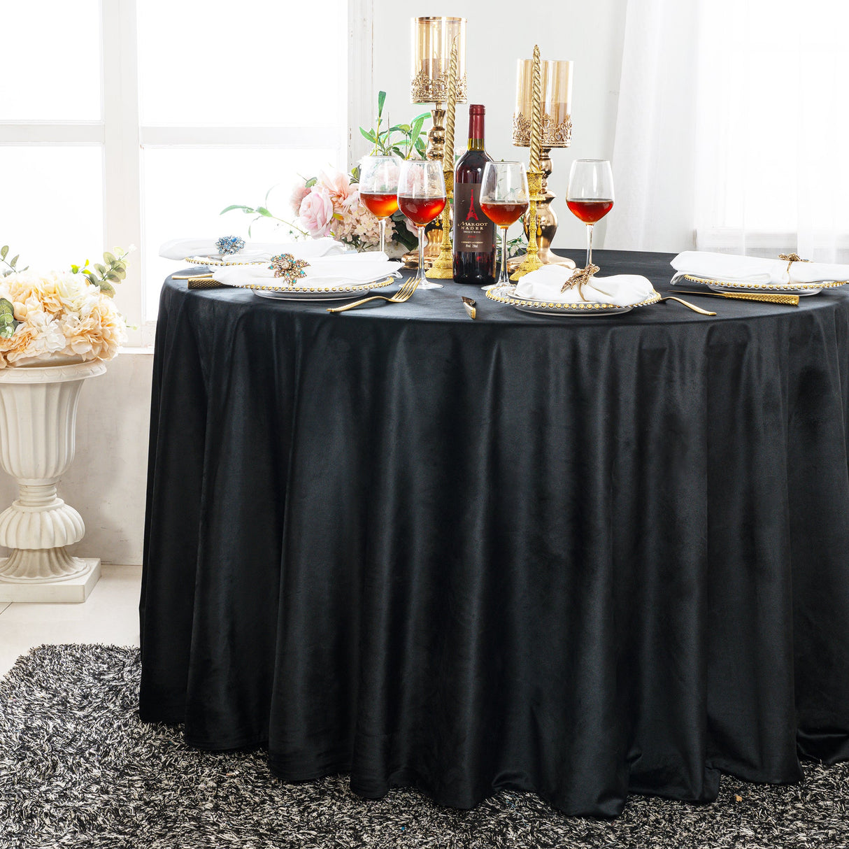 Round Velvet Tablecloth 132 Inch Black