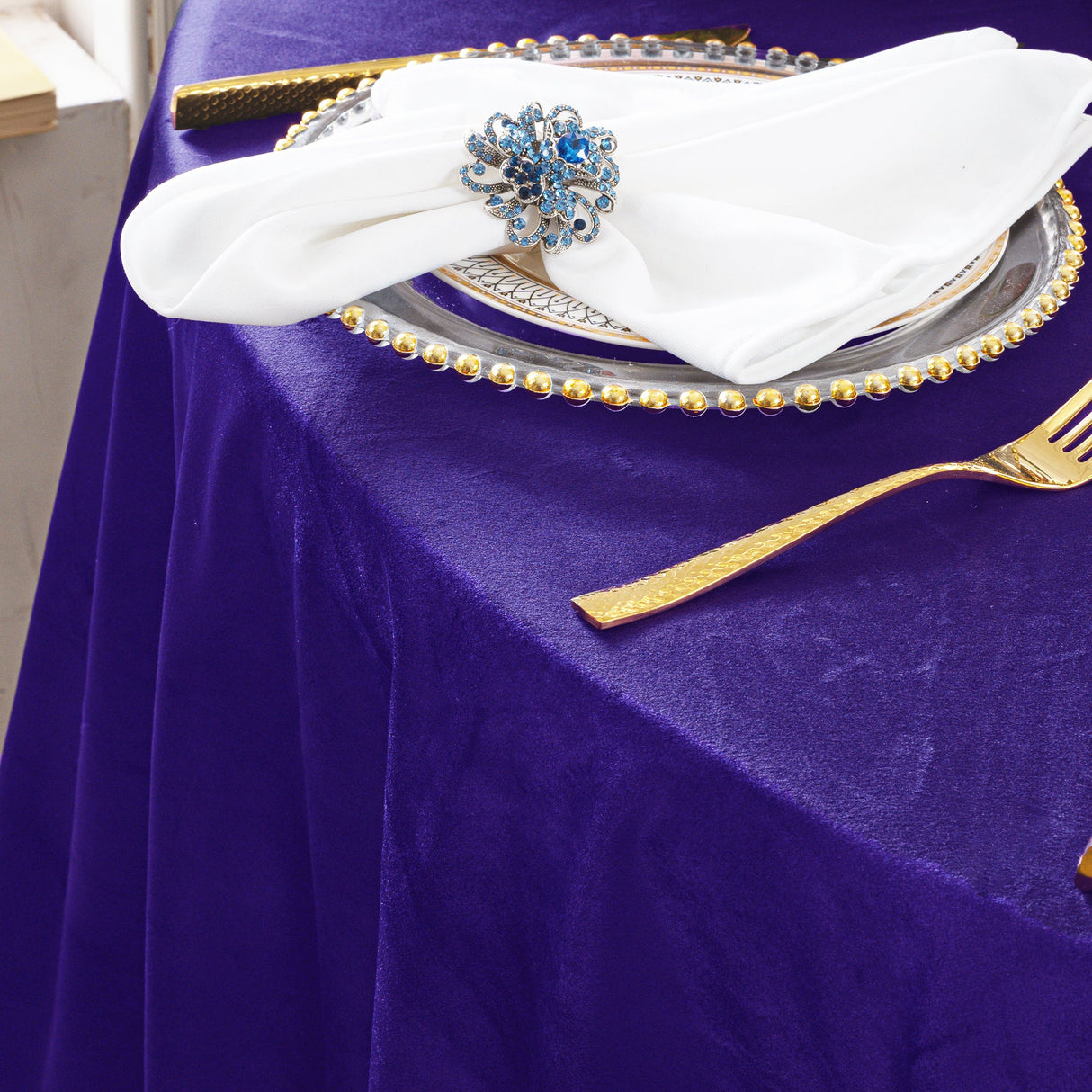 Round Velvet Tablecloth 120" Regency Purple
