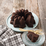 Nordic Ware 53137 Vintage Star Bundt Pan