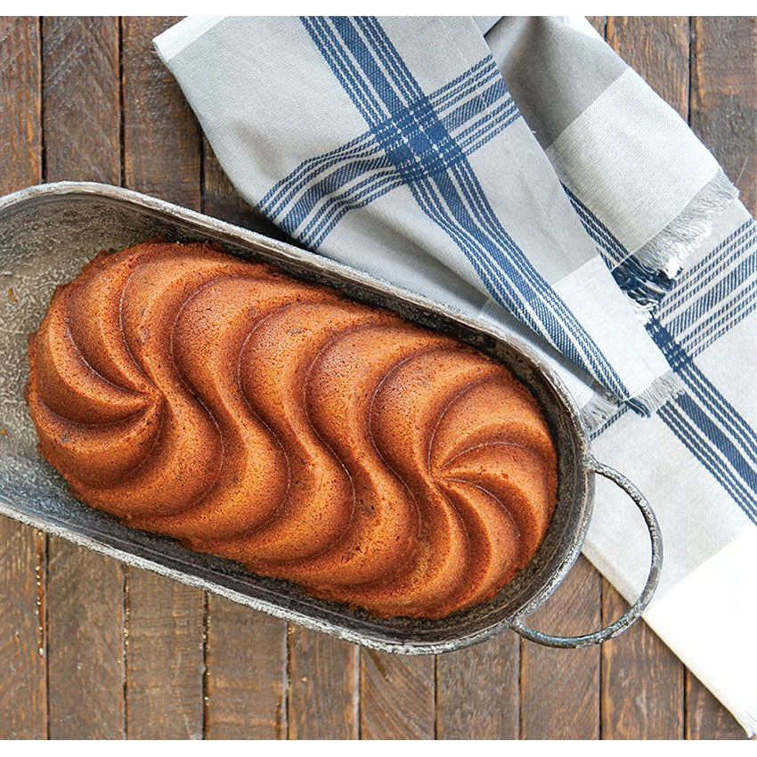 Nordic Ware 90377 Heritage Loaf Pan