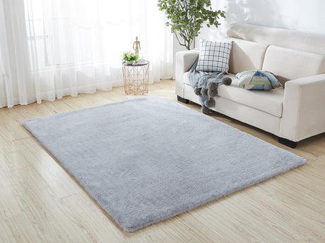 Machine-Made Faux Fur Rug Faux Fur Fabric - Plush Faux Chinchilla Texture, Indoor Use Only (1 Piece)