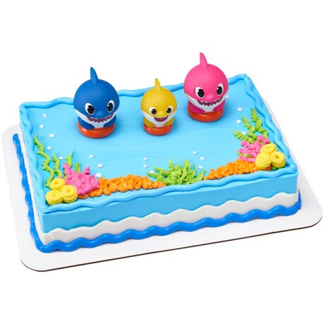 Baby Shark Family Fun Cake Kit Mom Dag and Baby