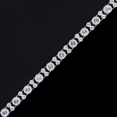 White/Crystal Plastic & Glass