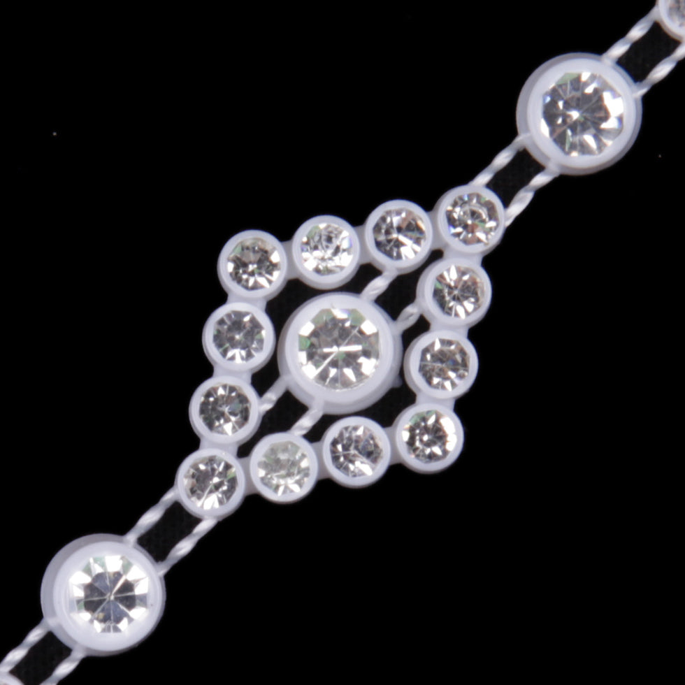 White/Crystal Plastic & Glass