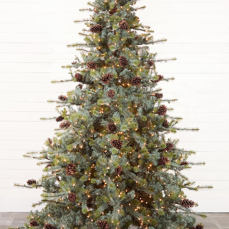 9' Mammoth Pine Christmas Tree with 1,300 Lights