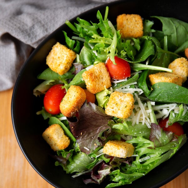 Fresh Gourmet 2.5 lb. Premium Homestyle Seasoned Croutons - 4/Case