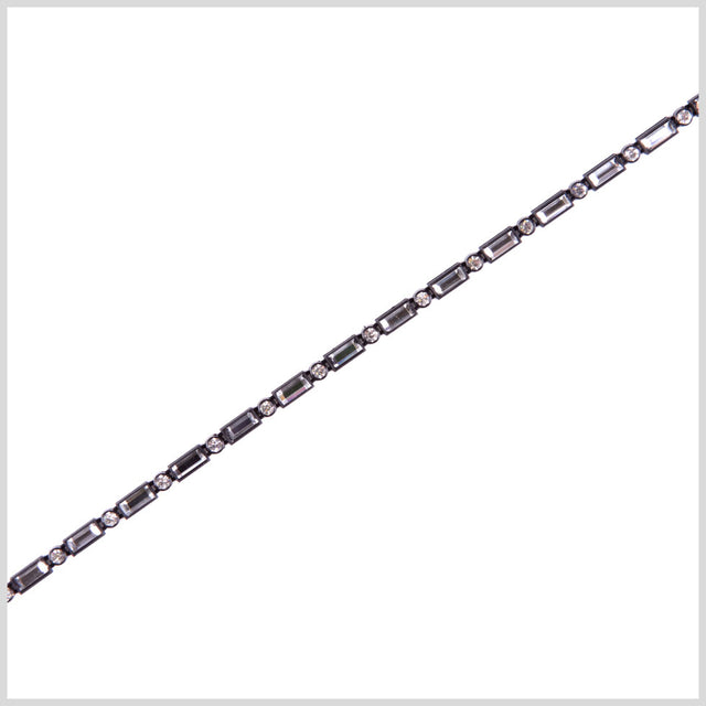 3mm Black/Crystal Plastic & Glass