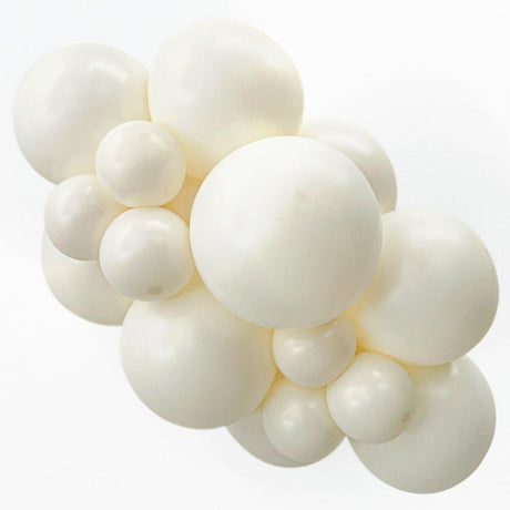 Latex Balloons 17 Inch TUFTEX Lace
