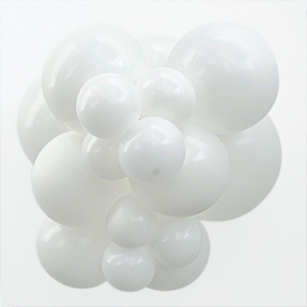 Latex Balloons 17 Inch White