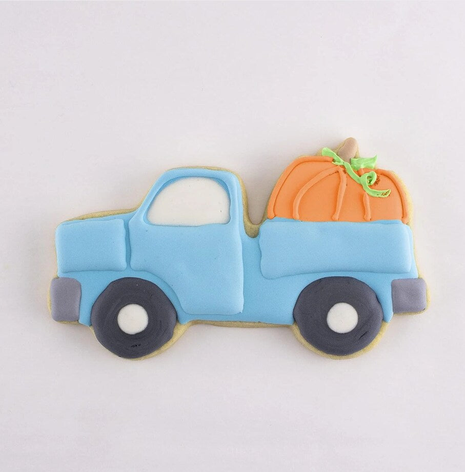 Ann Clark Halloween Harvest Truck with Pumpkin Cookie Cutter, 5"