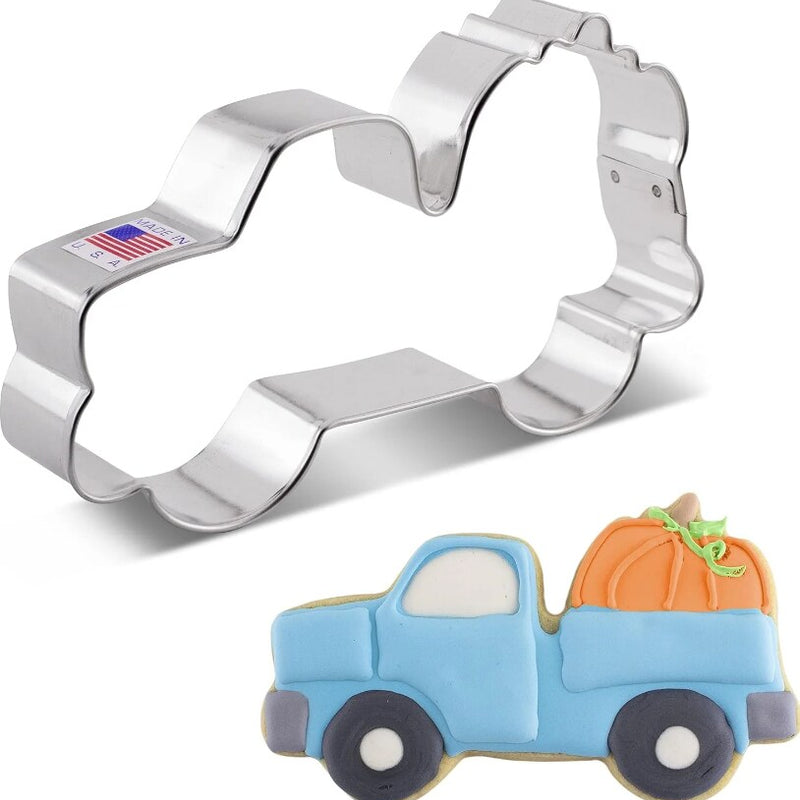 Ann Clark Halloween Harvest Truck with Pumpkin Cookie Cutter, 5"