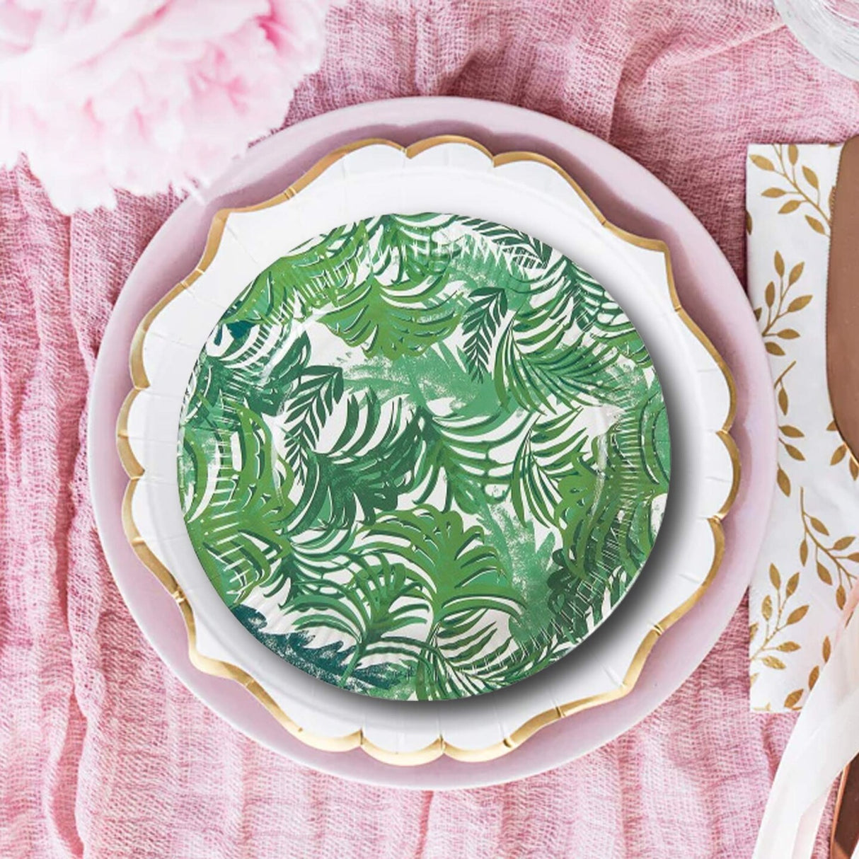 12 Count Tropical Leaves Paper Dinner Plates 9 Inch Green Leaf Luau Theme Supplies