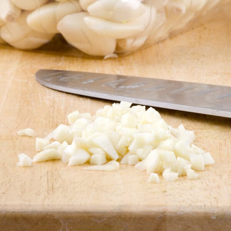 Peeled Garlic 5 lb. - 4/Case